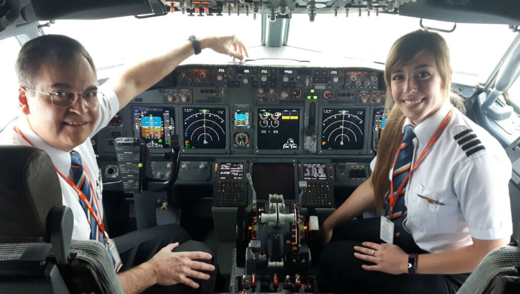 Sunwing's Capt John Hudson and First Officer Chelsea Anne Edwards flew one of the airline's Boeing 737-800s into Waterloo Airport on Feb. 23. Edwards is one of six direct-entry cadets hired by Sunwing last year. The airline has confirmed that it plans to hire more cadets in 2017. WWFC Photo