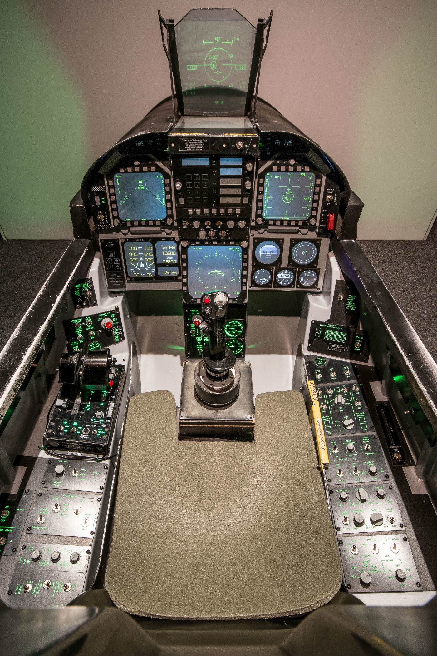 f18 cockpit layout fsx