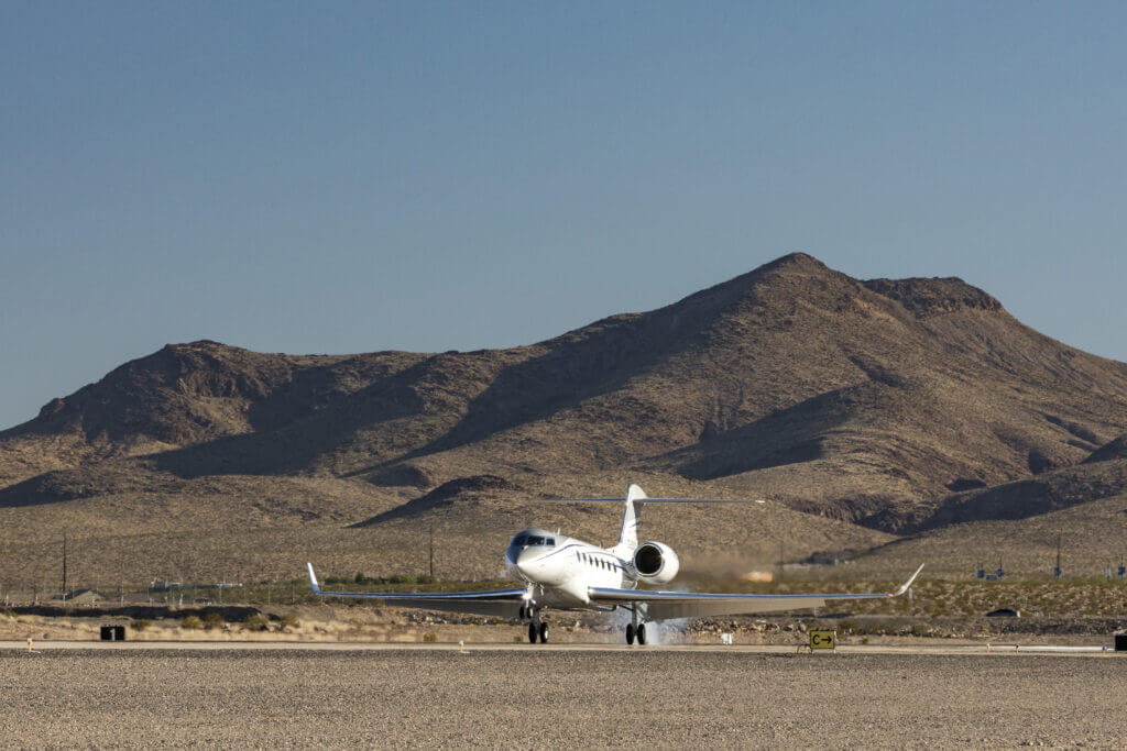 Fully Outfitted Gulfstream G600 Makes Debut At NBAA BACE Skies Mag