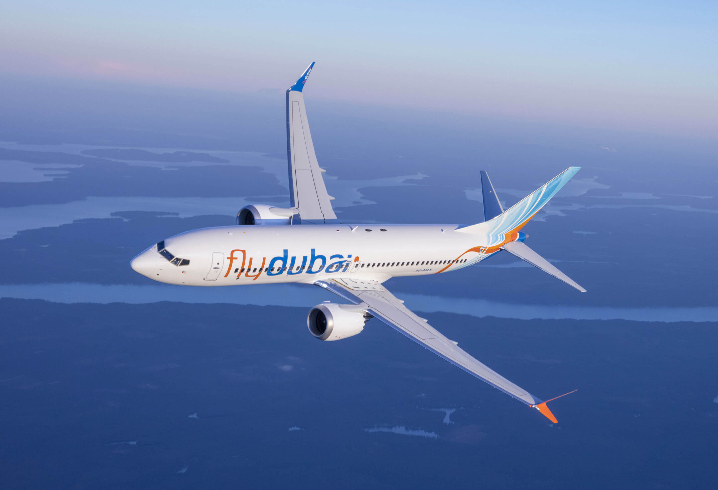 Boeing and flydubai sign historic deal for 225 737 MAX aircraft