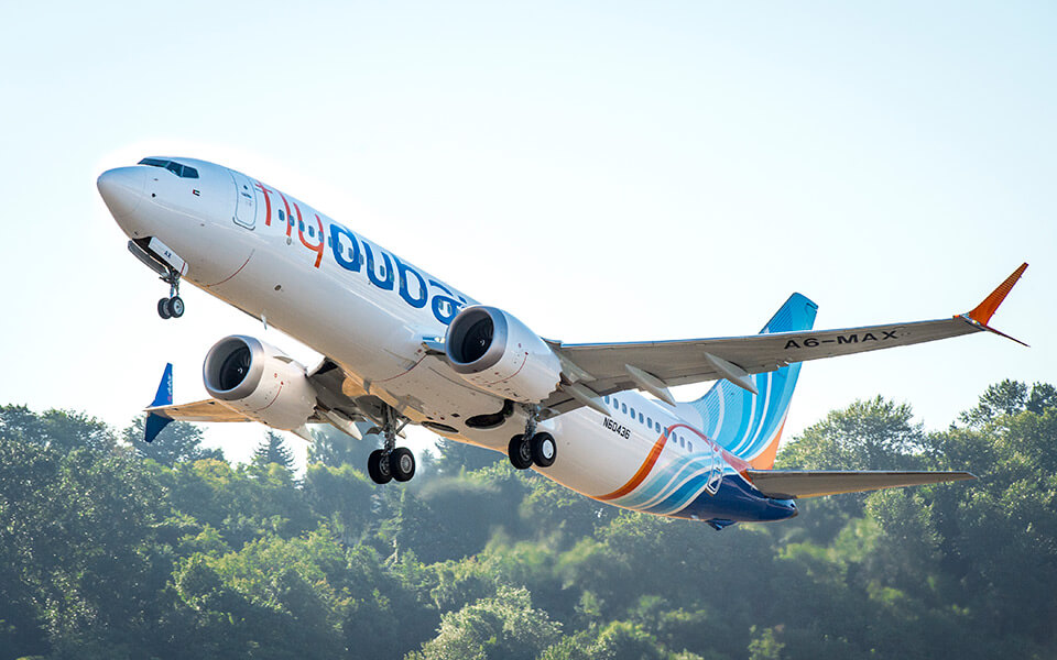 flydubai aircraft takes off
