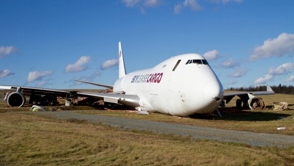 Boeing 747 skids off runway at Halifax Stanfield - Skies Mag