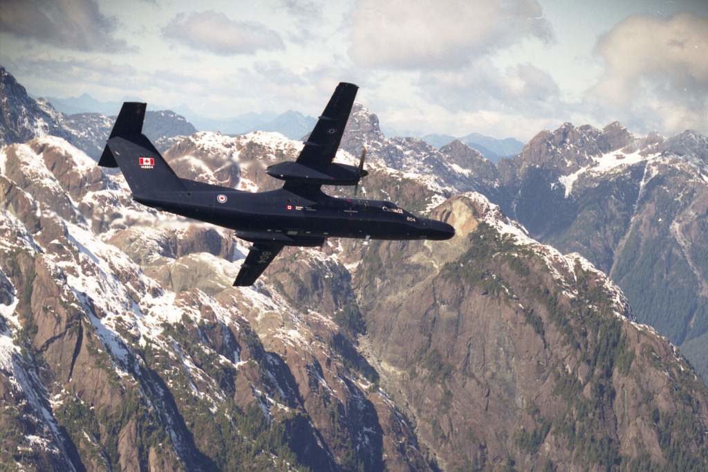 Flown by the 402 Squadron, the CT-142 is used to train air combat systems operators and airborne electronic sensor operators from the Royal Canadian Air Force and other Air Forces from around the world. Pte Vaughan Lightowler Photo