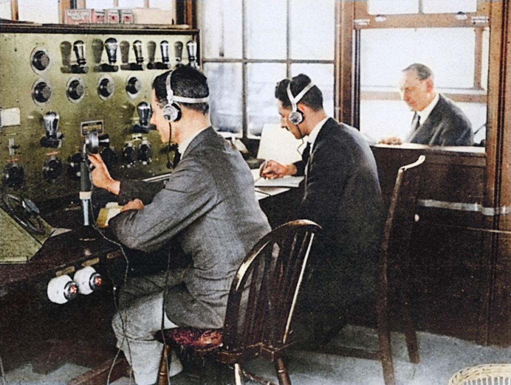 Early air traffic controllers in the tower at Croydon Airport circa 1928. Chronicle/Alamy Stock Photo