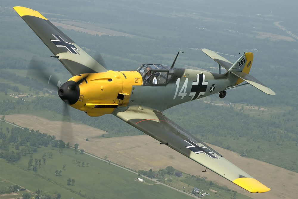 Taming the taildragger - Skies Mag