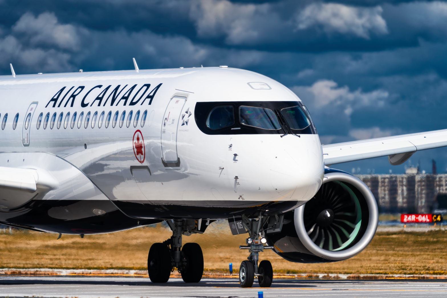 Air Canada revenue nearly triples from last year according to Q3/21