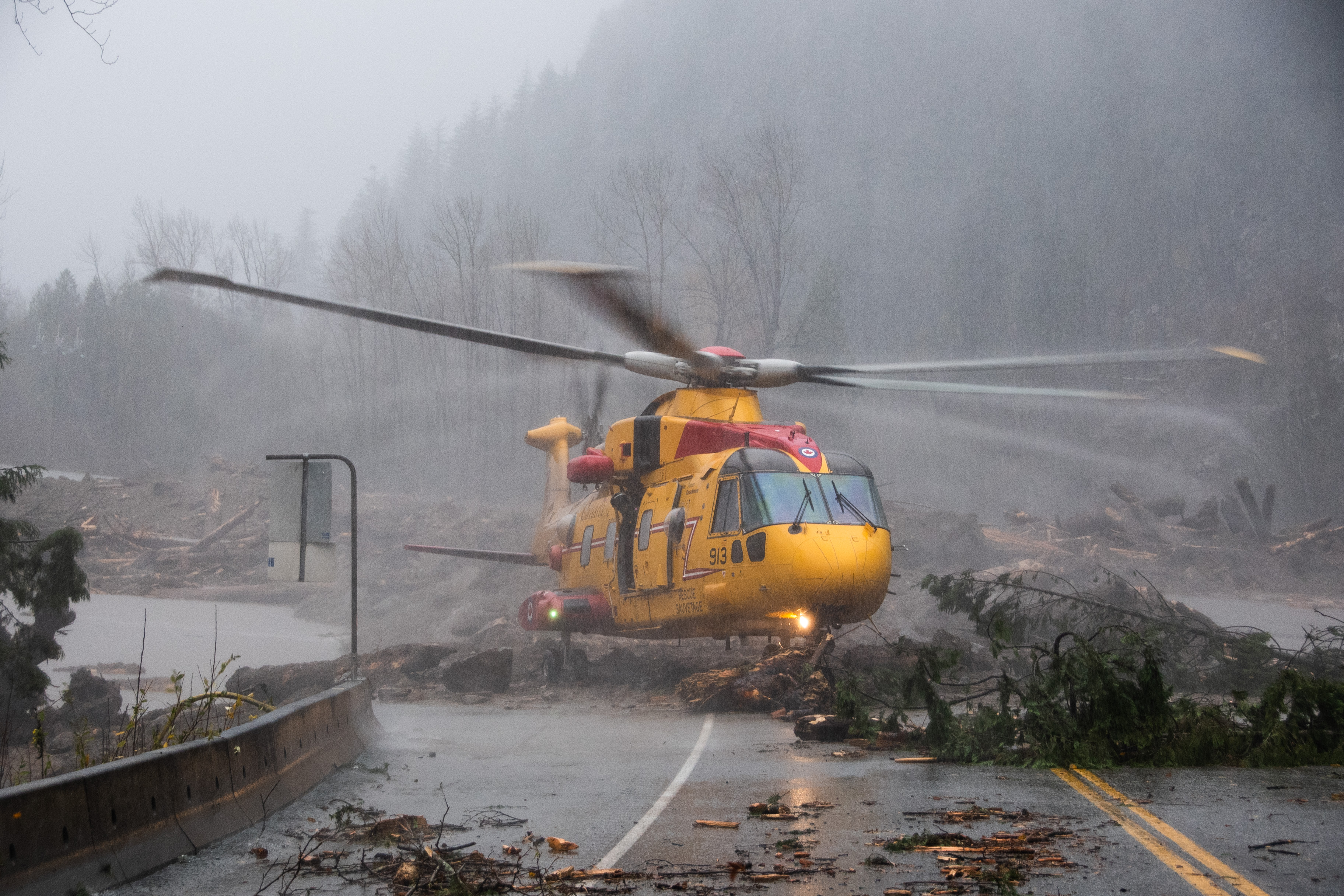 How RCAF Cormorant helicopters rescued hundreds of mudslide