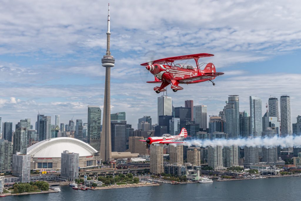 Airshow roars back to Toronto waterfront in 2022 Skies Mag
