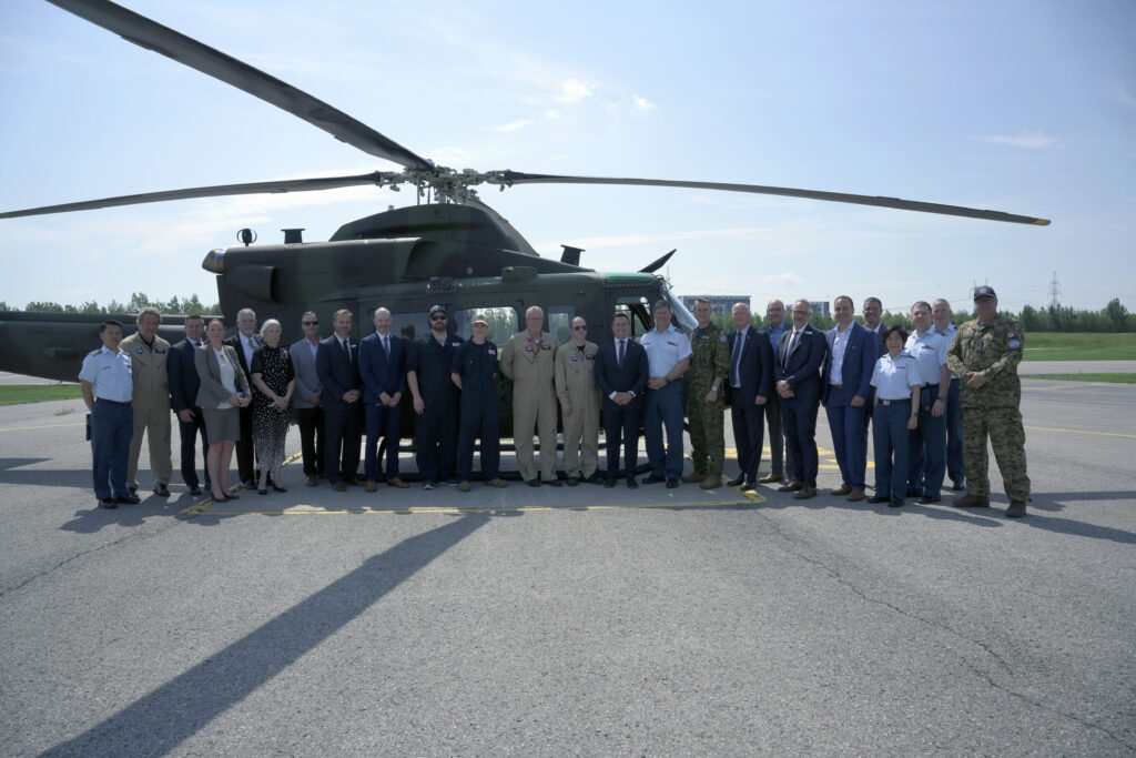 Bell announces first flight of RCAF CH-146C MK II Griffon helicopter ...