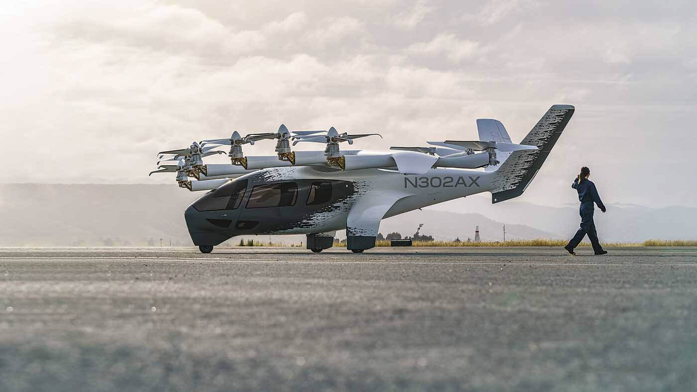 Quebec aviation leaders gather to build a roadmap for advanced air mobility  