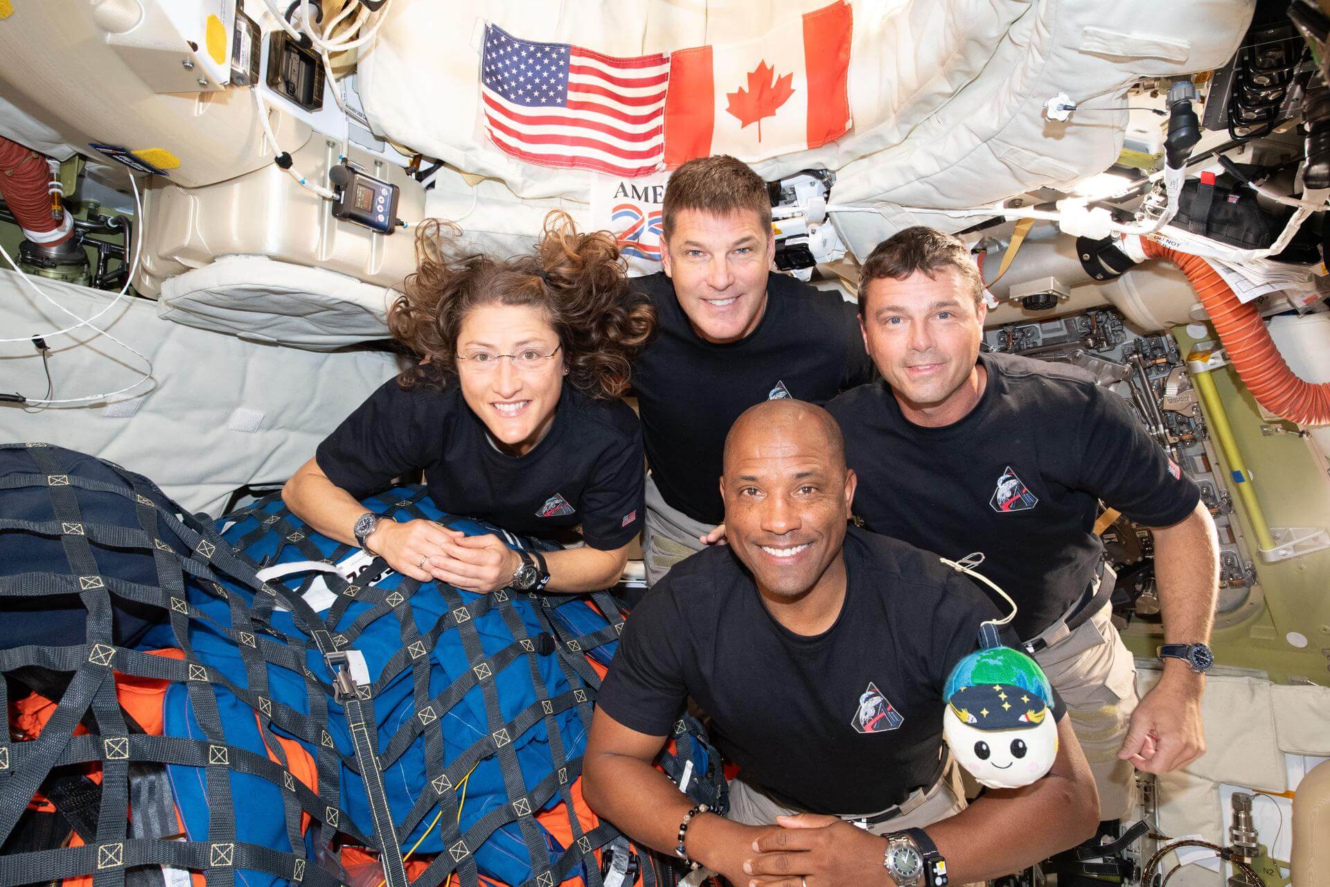Canada's prime minister speaks with Artemis II crew in deep space downlink
