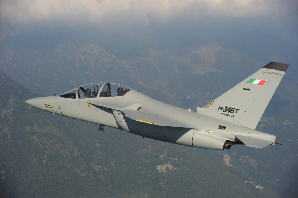 Canada in talks with Italy for future training jet