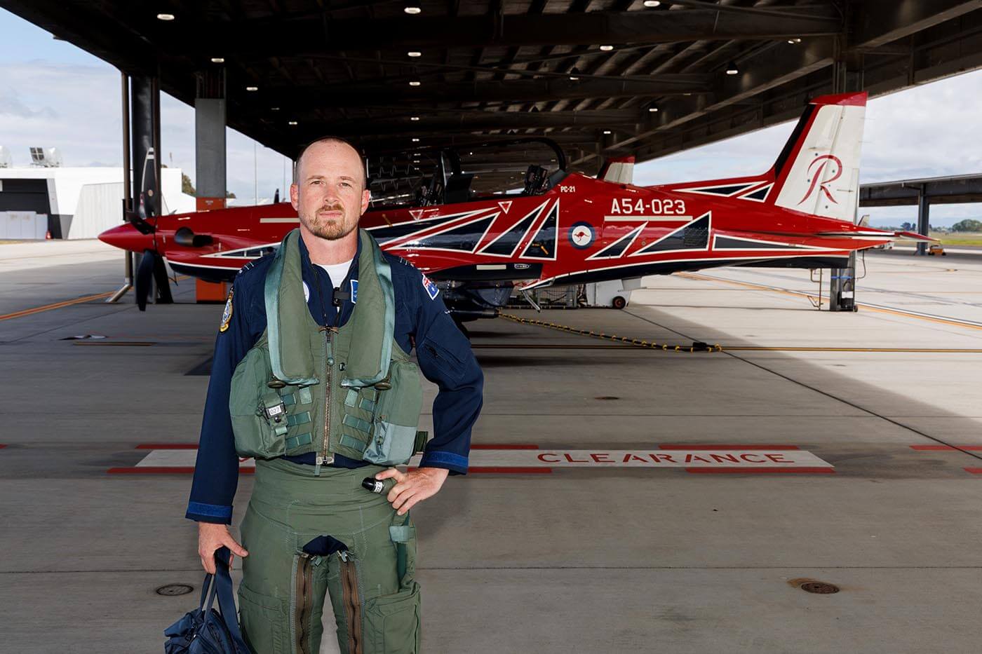 'An absolute thrill to fly': Why the Royal Australian Air Force Roulettes love the PC-21 for aerobatics