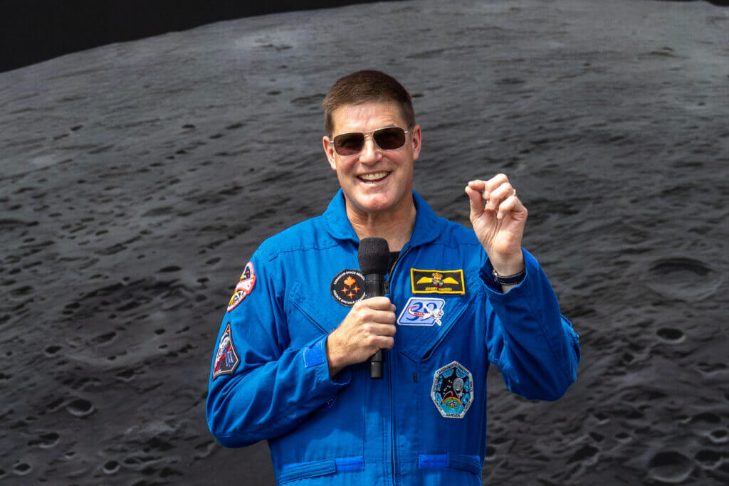 Astronaut Jeremy Hansen to Canadians: “Our grit pushes us beyond the frontier”